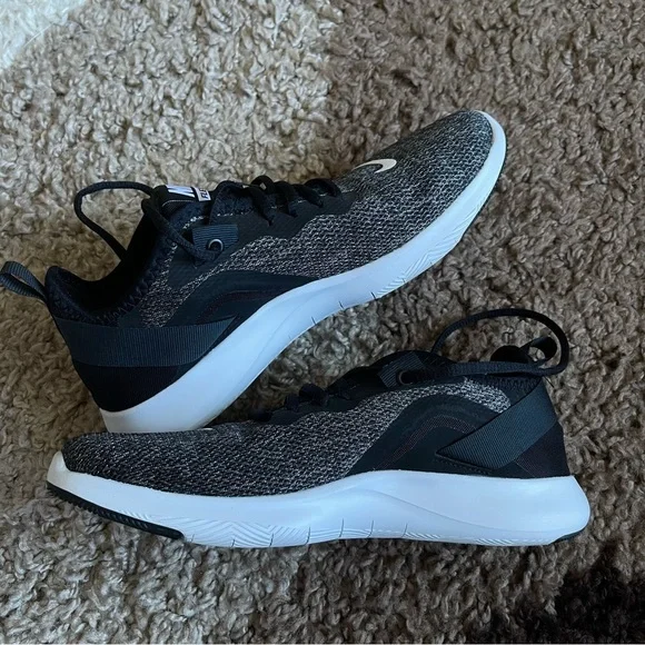 Nike Women's Flex Trainer 9 Sneaker Sz 6.5 In Black/White - Picture 7 of 11